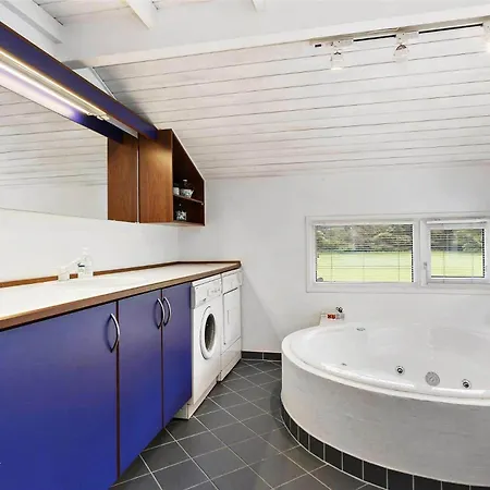 Tv1285-bindslev-tannisgardvej-16